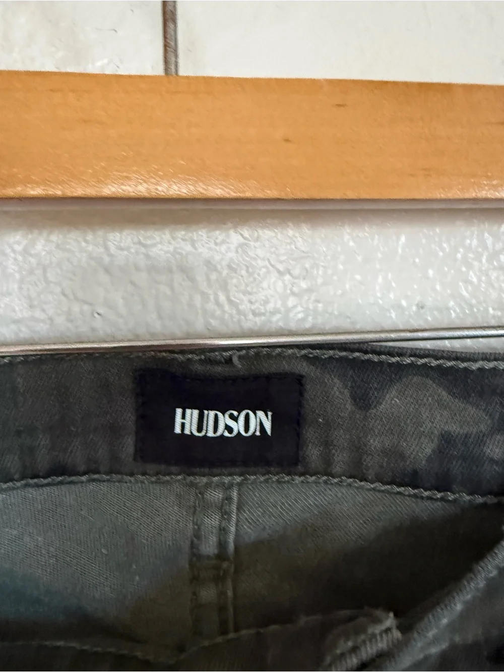Hudson Colby Ankle Cargo skinny Camouflage Print Jeans Size 30 - Picture 5 of 11